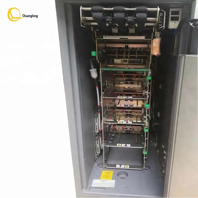 La machine ATM de la banque NCR a été rénovée 6626
