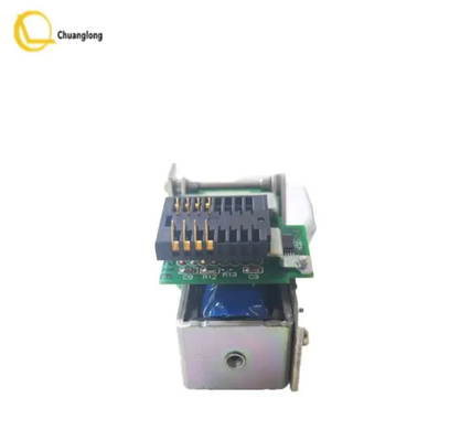 Le module NCR est équipé d'un module de tête IMCRW, des pièces de contact ATM 3Q8 et du lecteur de cartes IC Sankyo 009-0022326.