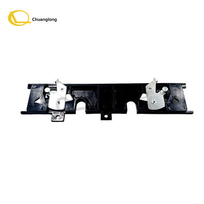 Bon prix 445-0582423 4450582423 ATM Pièces détachées NCR S1 Porte de camion à cassette métallique avec poussoir Assy NCR poussoir à cassette en ligne