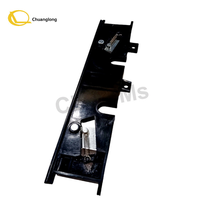 445-0582423 4450582423 ATM Pièces détachées NCR S1 Porte de camion à cassette métallique avec poussoir Assy NCR poussoir à cassette