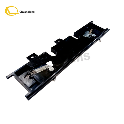 445-0582423 4450582423 ATM Pièces détachées NCR S1 Porte de camion à cassette métallique avec poussoir Assy NCR poussoir à cassette