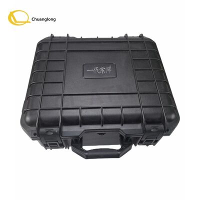 Le Grandmaster Auto Combination Finder   Auto CodeCracker Coffres-forts à cadran mécaniques et guichets automatiques (GAB) Système moteur/capteur pour le décodage non destructif des serrures de coffres-forts et de GAB