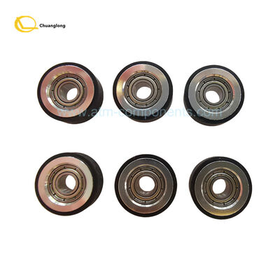 1750173205-02 Pièces de distributeurs automatiques Wincor V2CU Rouleau de lecture de cartes 5MM 01750173205