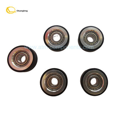 1750173205-02 Pièces de distributeurs automatiques Wincor V2CU Rouleau de lecture de cartes 5MM 01750173205