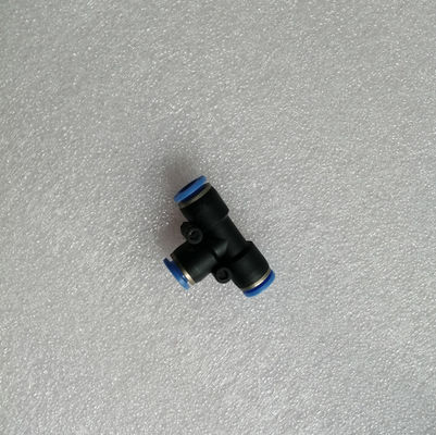 Bon prix 009-0007844 6632 vitesse L en plastique connecteur 6683 0090007844 de la NCR S2 de composants d'atmosphère en ligne