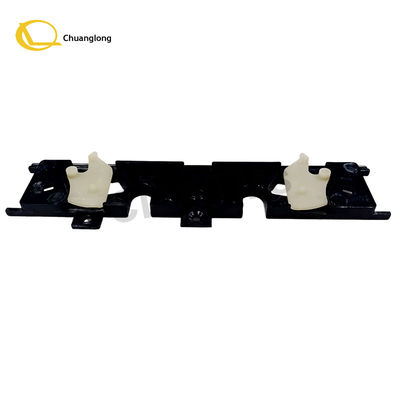 Bon prix 445-0582423 4450582423 ATM Pièces détachées NCR S1 Porte de camion en plastique à cassette avec poussoir Assy NCR poussoir à cassette en ligne