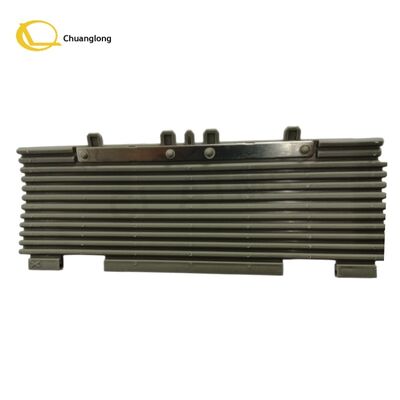 Bon prix 4450586992 pièces de rechange de machine d'atmosphère de NCR NCR S1 rejetent la porte de cassette 445-0586992 Assy 4450591563 de volet de caisse d'argent liquide 445-0588173 en ligne