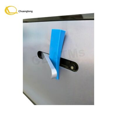 Bon prix Un kit d'outils à trois pièces pour les poignées de porte cachées des véhicules à énergie nouvelle en ligne